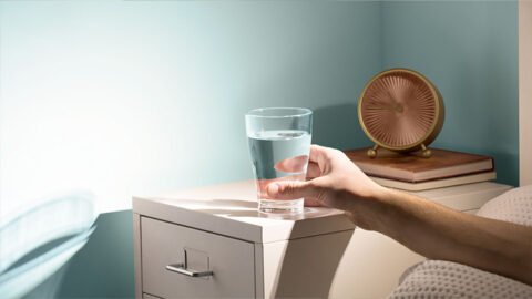 Su içmənin dəri və saç üçün faydaları nələrdir? Çox su içmək dərinizi gözəl edirmi?